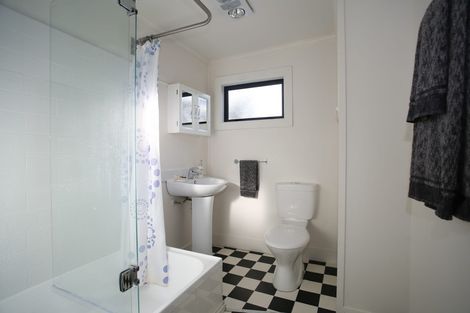 Photo of property in 9 Allens Lane, Clive, 4102