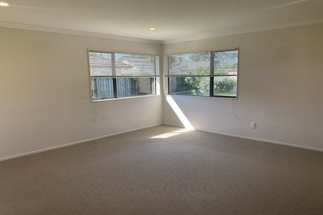 Photo of property in 15 Waiora Place, Pyes Pa, Tauranga, 3112