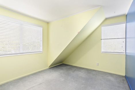 Photo of property in 2/75 Captain Scott Road, Glen Eden, Auckland, 0602