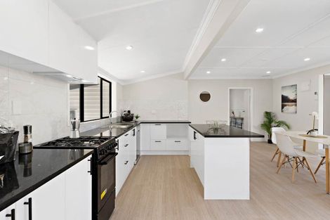 Photo of property in 14 Plunket Avenue, Papatoetoe, Auckland, 2104