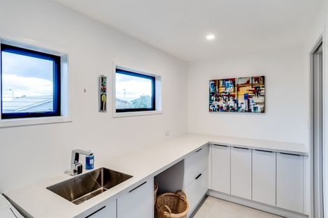 Photo of property in 607 Marine Parade, Napier South, Napier, 4110