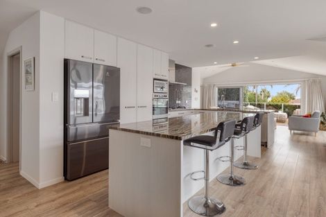 Photo of property in 40 Oceanview Road, Mount Maunganui, 3116