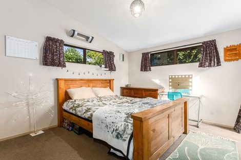 Photo of property in 16 Karaka Grove, Raumati Beach, Paraparaumu, 5032