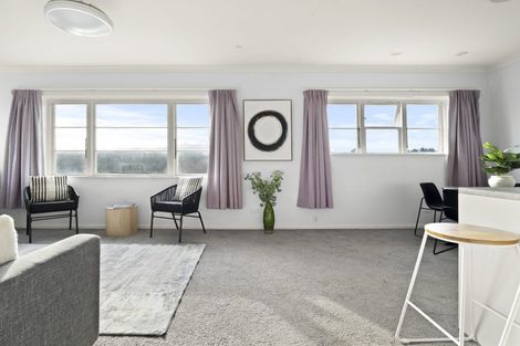 Photo of property in 14 Scotland Terrace, Green Island, Dunedin, 9018