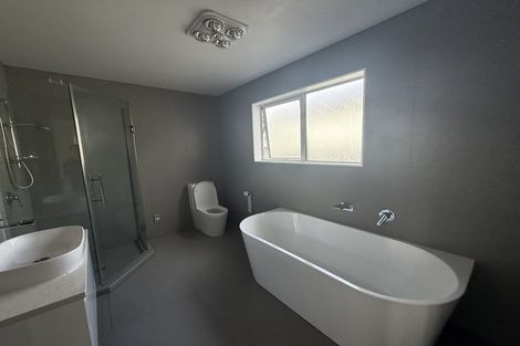 Photo of property in 27 Arrowsmith Drive, Flat Bush, Auckland, 2019