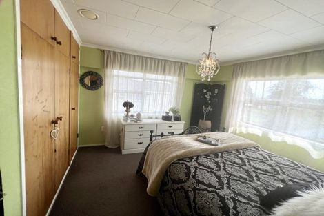 Photo of property in 15 Hillcrest Street, Tirau, 3410