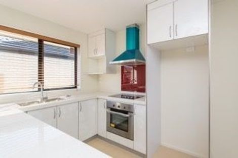 Photo of property in 5 Woodgate Lane, Hornby, Christchurch, 8042