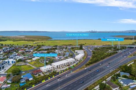 Photo of property in 32c Titoki Street, Te Atatu Peninsula, Auckland, 0610