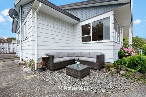 Photo of property in 7 Delaware Grove, Totara Park, Upper Hutt, 5018