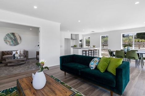 Photo of property in 23 Downer Access Road, Kaukapakapa, 0873