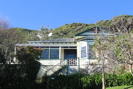 Photo of property in 26 Mahoe Street, Eastbourne, Lower Hutt, 5013