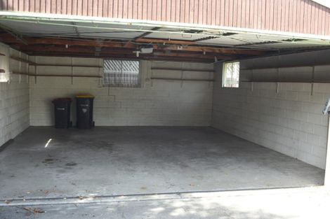 Photo of property in 11 Glenavon Place, Ilam, Christchurch, 8041