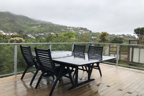 Photo of property in 18 Karamu Street, Ngaio, Wellington, 6035