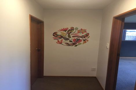 Photo of property in 10 Sunbeam Place, Halswell, Christchurch, 8025