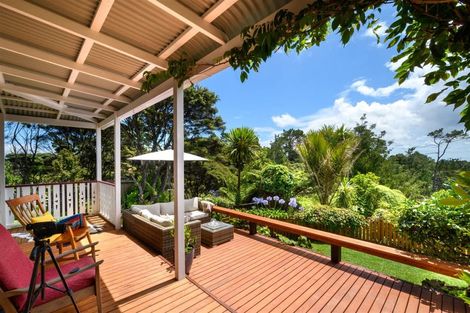 Photo of property in 43 Sunnyvale Road, Massey, Auckland, 0614