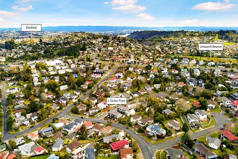 Photo of property in 6c Athena Drive, Totara Vale, Auckland, 0629