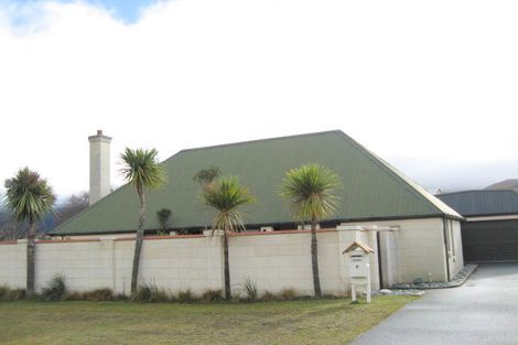 Photo of property in 4 Robertson Street, Frankton, Queenstown, 9300