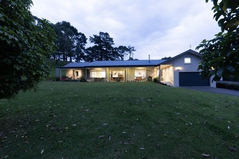 Photo of property in 589 Inland Road, Helensville, 0875