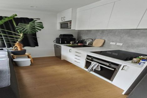 Photo of property in 8 Silverstream Road, Crofton Downs, Wellington, 6035