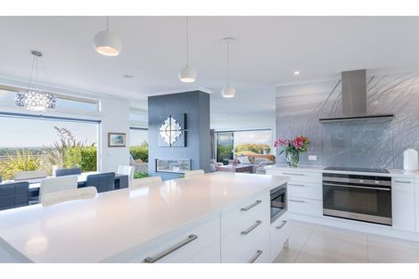 Photo of property in 23 Katania Heights, Brightwater, 7022