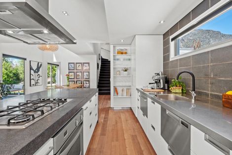 Photo of property in 17 Mathias Terrace, Arthurs Point, Queenstown, 9371