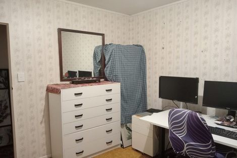 Photo of property in 22 Buckley Grove, Paraparaumu, 5032