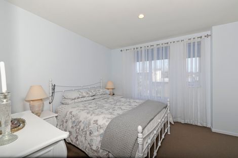 Photo of property in 89 Albionvale Road, Glen Eden, Auckland, 0602