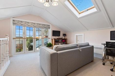 Photo of property in 1 Fow Street, Hamilton Central, Hamilton, 3204