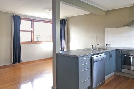 Photo of property in 23 College Street, College Estate, Whanganui, 4500