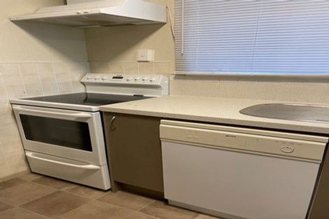 Photo of property in 18 Talbot Place, Hargest, Invercargill, 9810