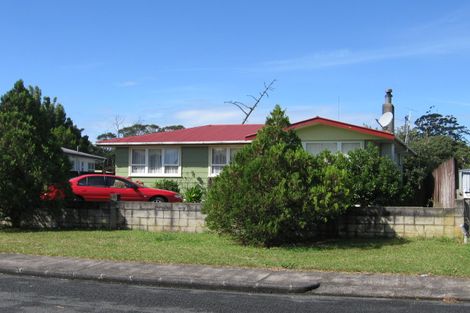 Photo of property in 37 Riverpark Crescent, Henderson, Auckland, 0610
