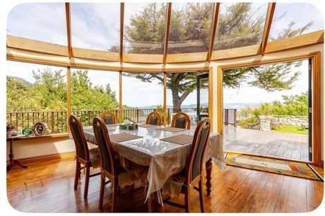 Photo of property in 5 Whiorau Grove, Lowry Bay, Lower Hutt, 5013