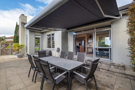 Photo of property in 31 Oakway Drive, Schnapper Rock, Auckland, 0632