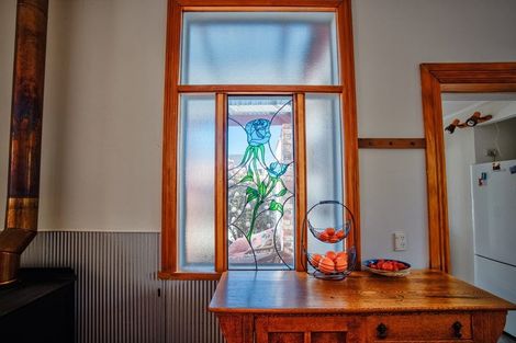 Photo of property in 6 Johnson Street, Milton, 9220