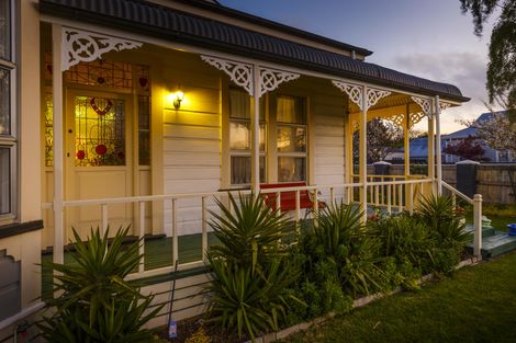 Photo of property in 1 Bryant Street, Takaro, Palmerston North, 4412