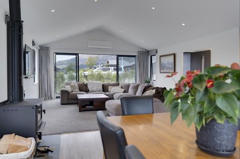 Photo of property in 69 Jack Hanley Drive, Jacks Point, Queenstown, 9371