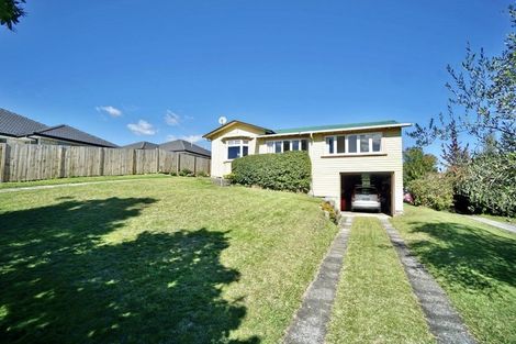Photo of property in 24 Glen Terrace, Te Puke, 3119