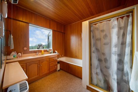 Photo of property in 480 Whitford Road, Whitford, Howick, 2571