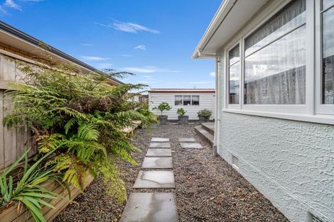 Photo of property in 25 Vernon Avenue, Takaro, Palmerston North, 4412