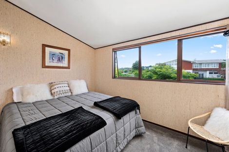 Photo of property in 2 Exeter Place, Tihiotonga, Rotorua, 3015