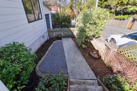 Photo of property in 1/73 Milton Road, Bluff Hill, Napier, 4110