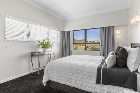 Photo of property in 62 Harvey Street, Waipahihi, Taupo, 3330
