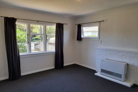 Photo of property in 3 Roto Street, Westown, New Plymouth, 4310