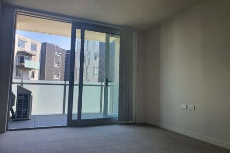Photo of property in 603/1 Rose Garden Lane, Albany, Auckland, 0632