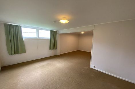 Photo of property in 2/1 Proctor Lane, Tawa, Wellington, 5028