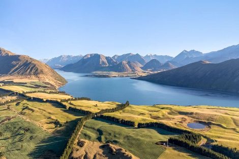 Photo of property in 1 Ryton Place, Lake Coleridge, 7572