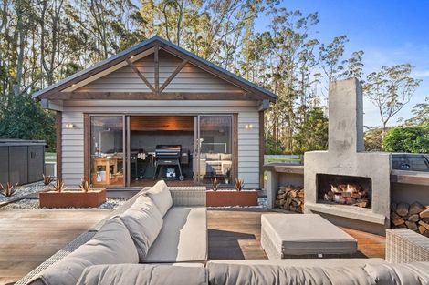 Photo of property in 20 Maddies Road, Kaukapakapa, 0873