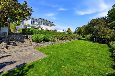 Photo of property in 17 Heaton Rhodes Place, Cashmere, Christchurch, 8022