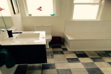 Photo of property in 38 Crawford Road, Kilbirnie, Wellington, 6022