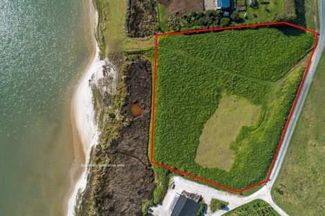 Photo of property in 23a Pahoia Beach Road, Whakamarama, 3172